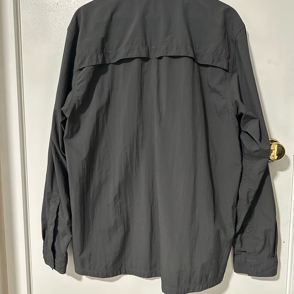 The North Face Black Lightweight Shirt Jacket - Picture 2 of 11